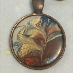 Elegant Multicolor Pendant Necklace